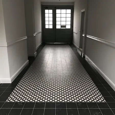 林登乌法酒店 酒店 3*