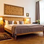 Lindenufer 3* Berlijn