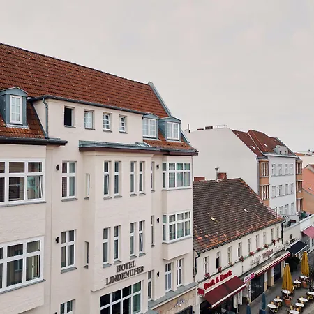 Hotel Lindenufer 3*