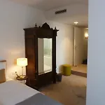 Hotel Lindenufer 3*